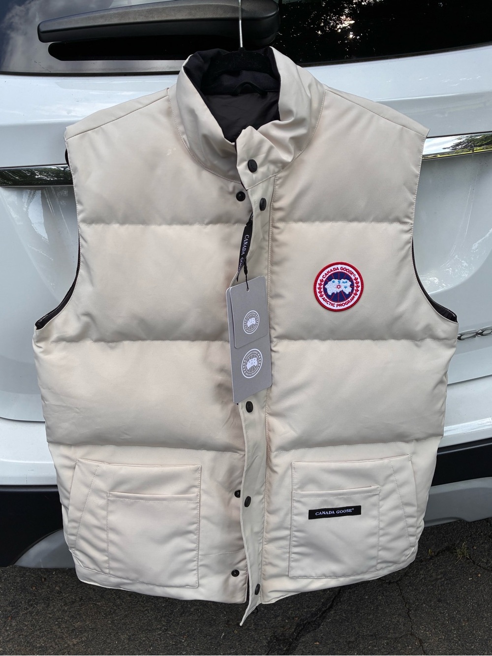 NEW Large - Canada Goose Freestyle Crew Vest Limestone Beige 2054M Men’s Puffer